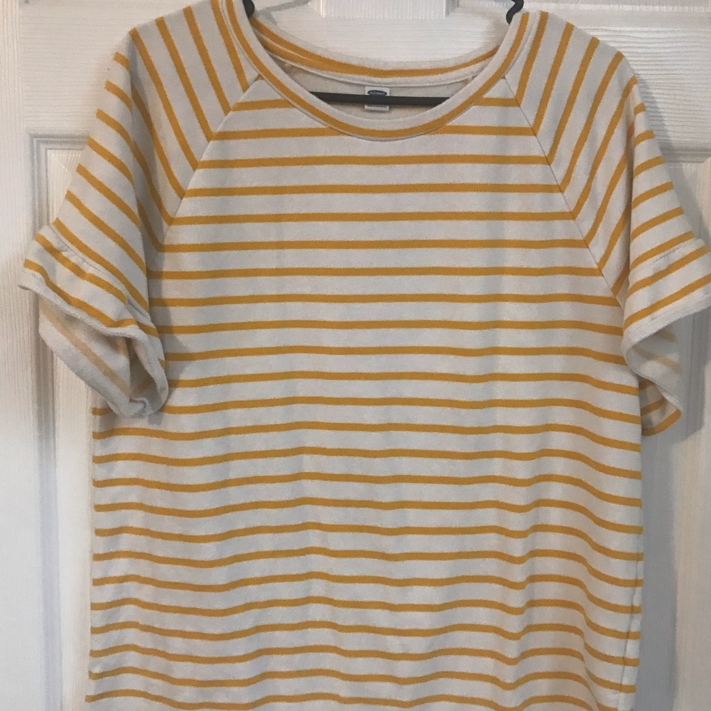 Old navy shirt